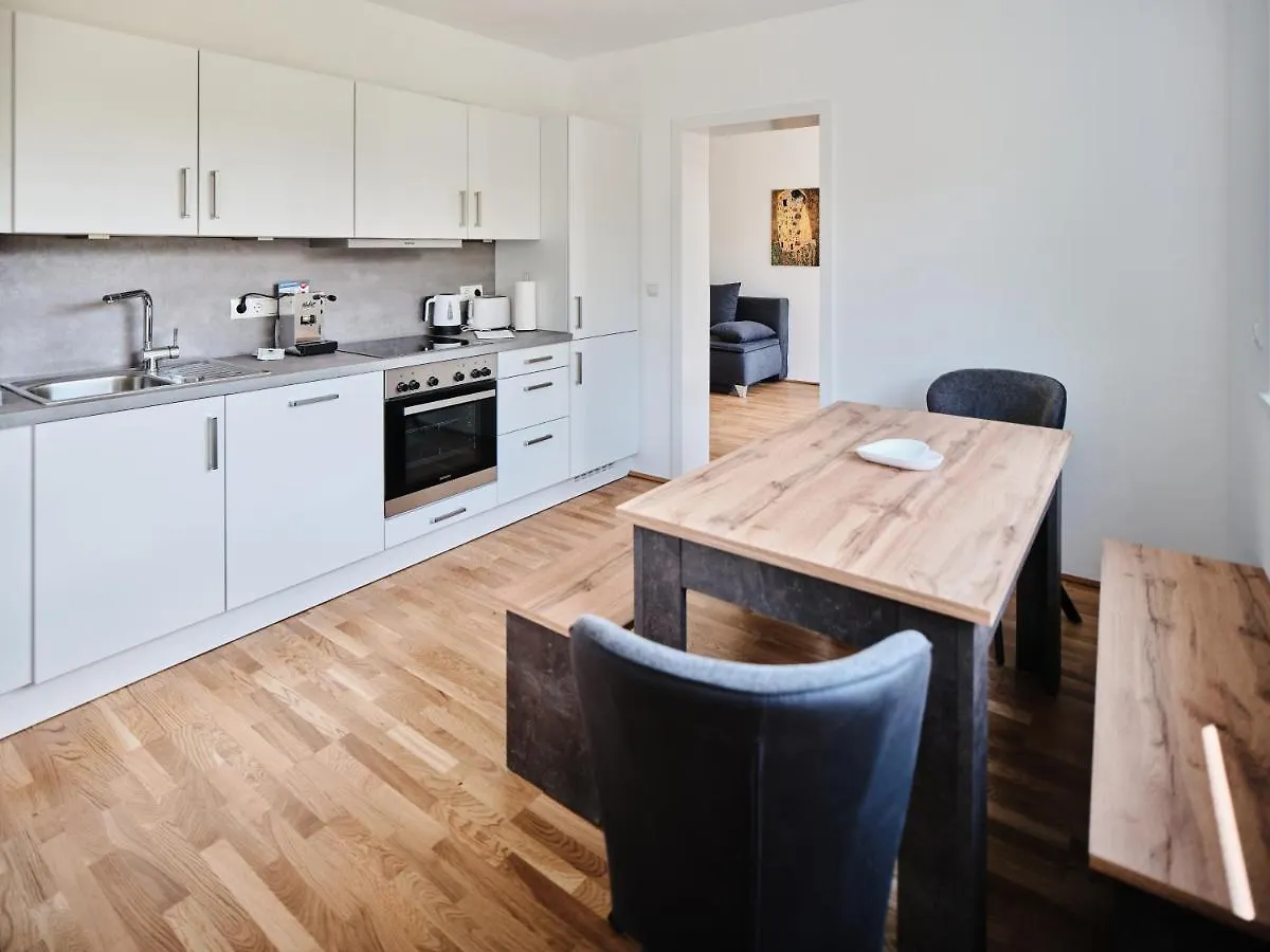 Next To Schoenbrunnpalace Close To Public Transport - Myschoenbrunn Apartments Viena 0*,