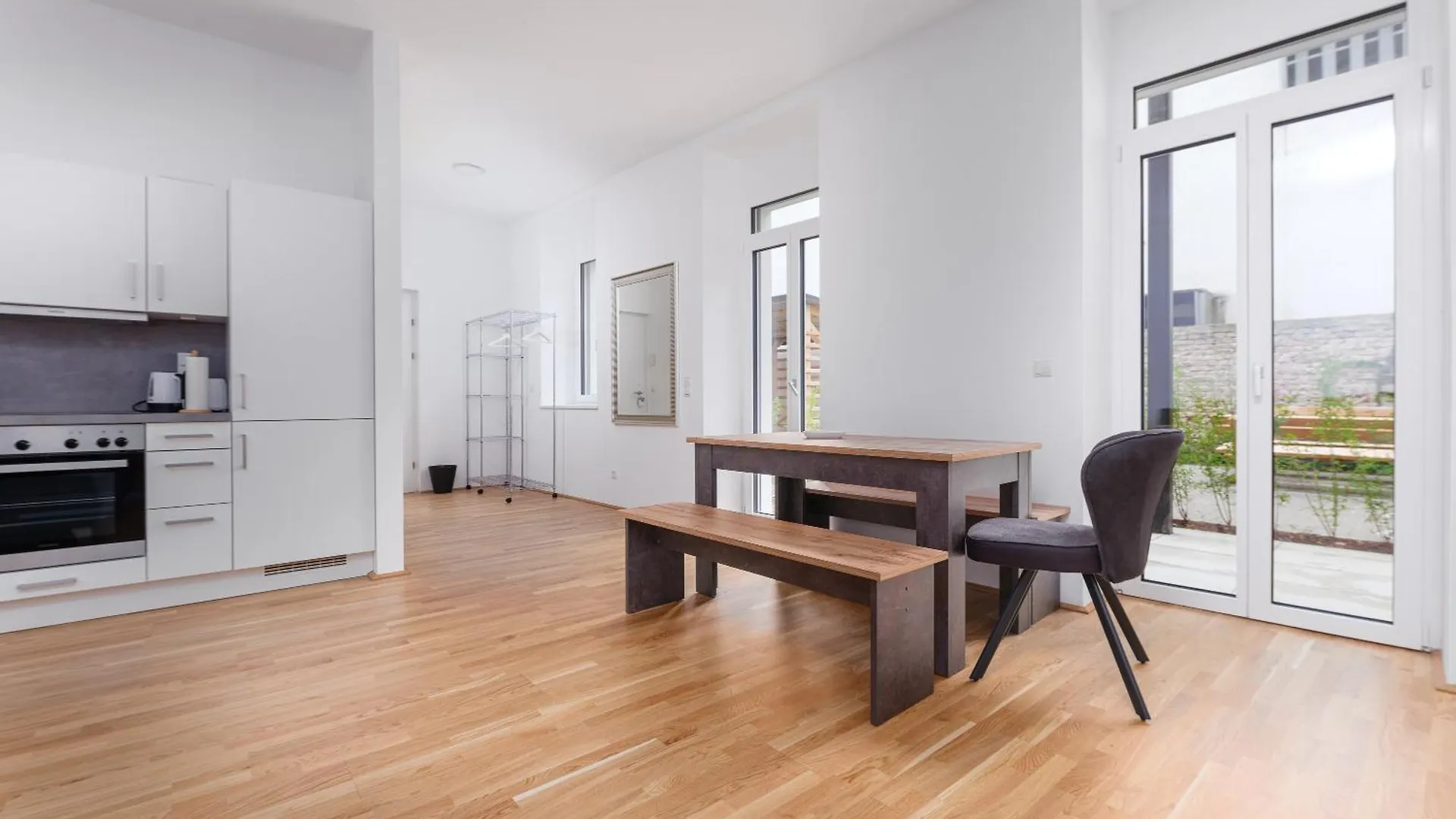 Next To Schoenbrunnpalace Close To Public Transport - Myschoenbrunn Apartments Viena