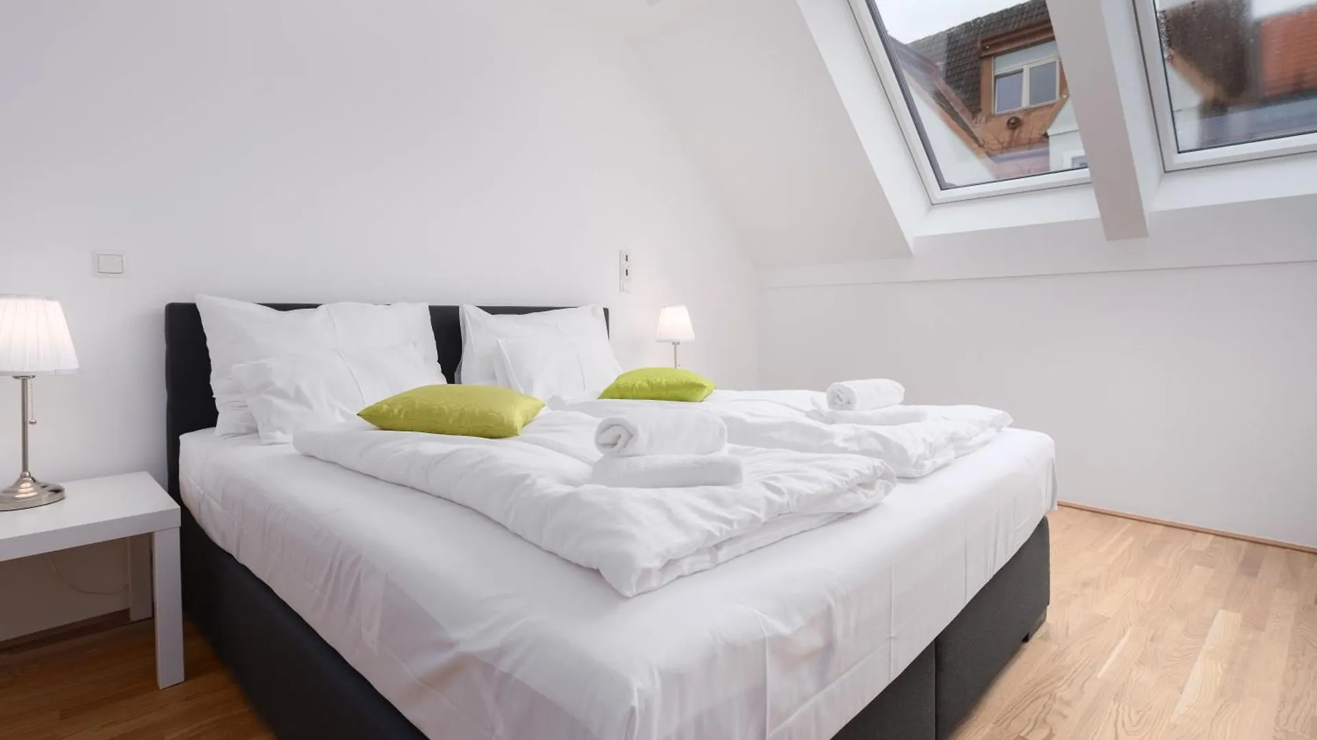 Next To Schoenbrunnpalace Close To Public Transport - Myschoenbrunn Apartments Viena 0*,