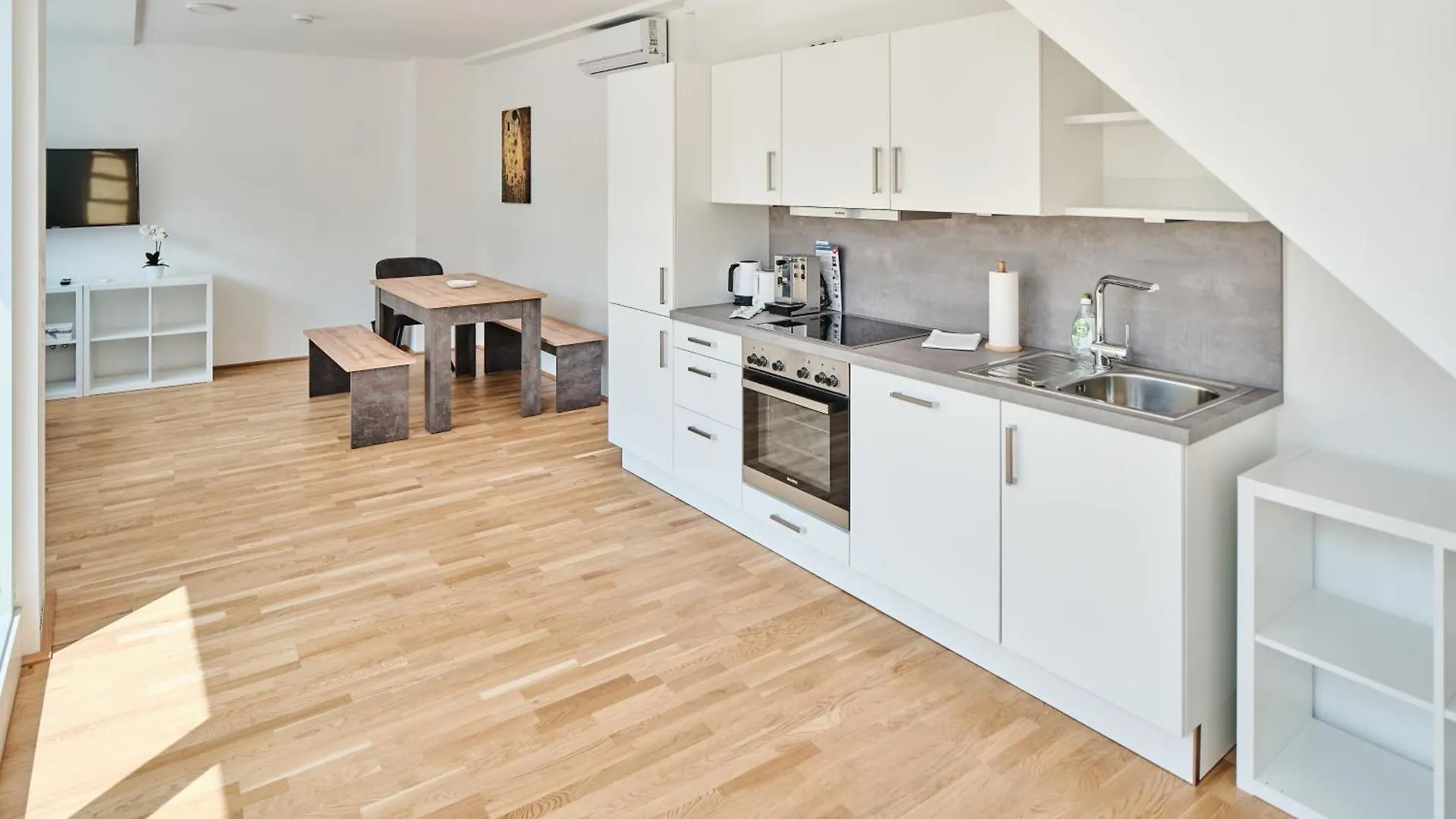 Next To Schoenbrunnpalace Close To Public Transport - Myschoenbrunn Apartments Viena Austria